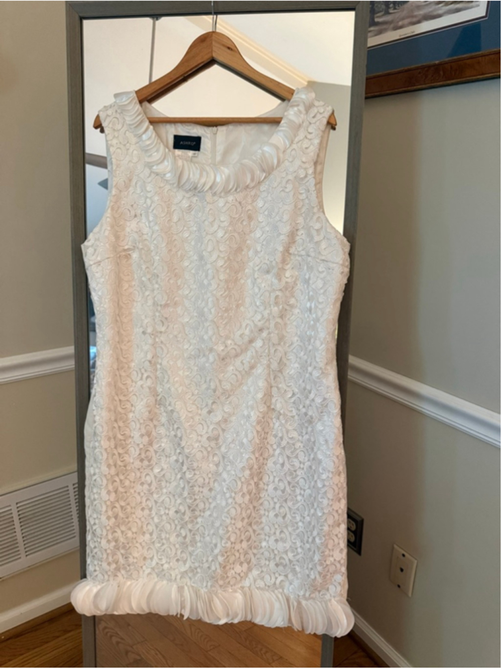 Women's ASHRO White Lace Sleeveless Dress Size 16